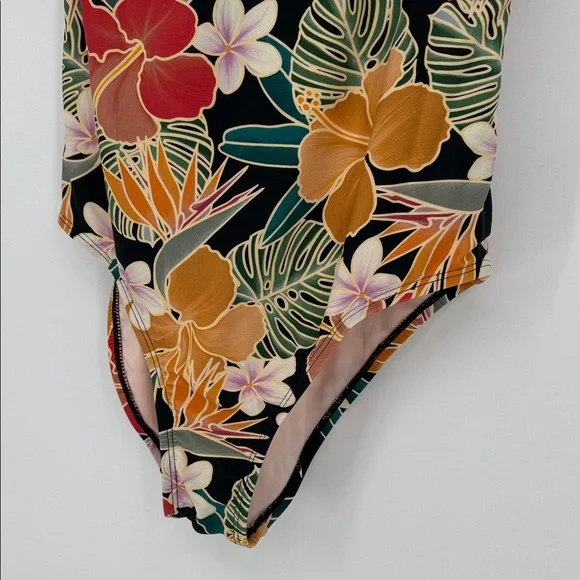 NWOT Hurley Tropical Floral One-Piece Swimsuit - Picture 9 of 10
